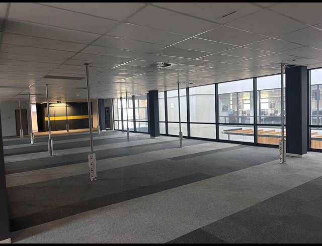 600M² OFFICE TO LET IN MENLYN